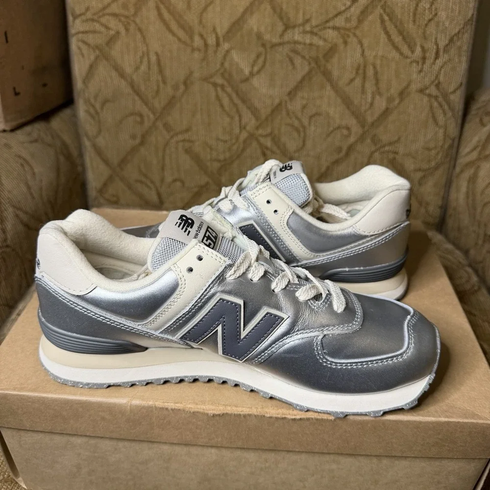 New Balance these shoes